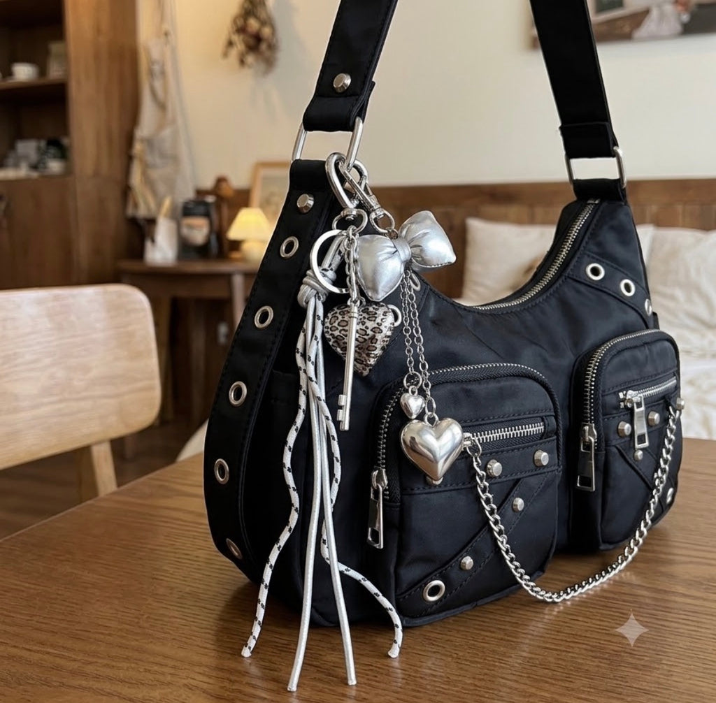 Silver charm