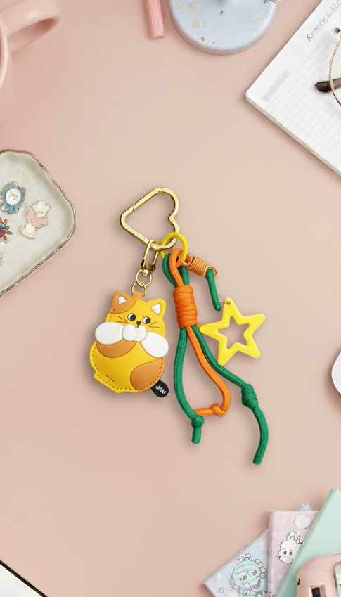 YELLOW CAT CHARM